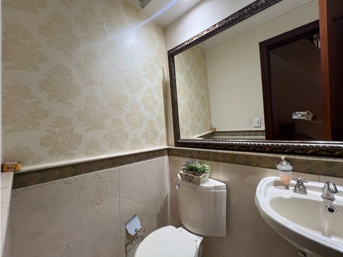 Casa de 4 alcobas en arriendo en Quintas Del Palmar, Medellín, 510 m² · foto 16 de 24