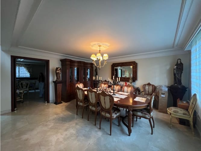 Casa de 4 alcobas en arriendo en Quintas Del Palmar, Medellín, 510 m² · foto 21 de 24