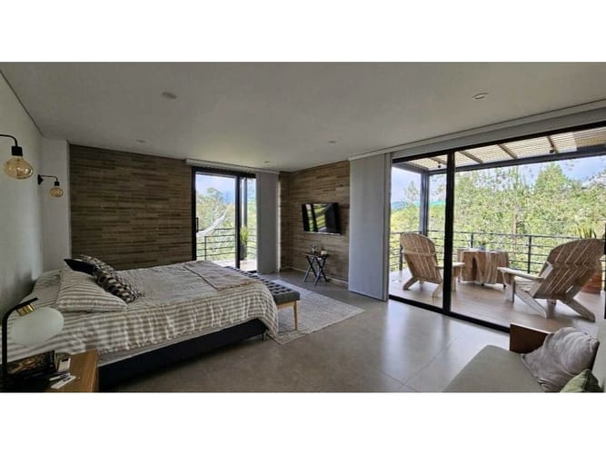 Casa de 4 alcobas en venta en Pantanillo, El Retiro, 380 m² · foto 17 de 24