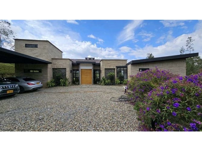 Casa de 4 alcobas en venta en Pantanillo, El Retiro, 380 m² · foto 24 de 24