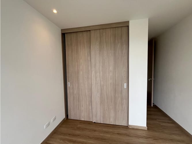Apartamento de 2 alcobas en arriendo en Sajonia, Rionegro, 126 m² · foto 17 de 19