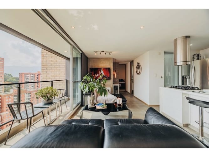 Apartamento de 2 alcobas en arriendo en Loma Del Esmeraldal, Envigado, 75 m² · foto 4 de 14