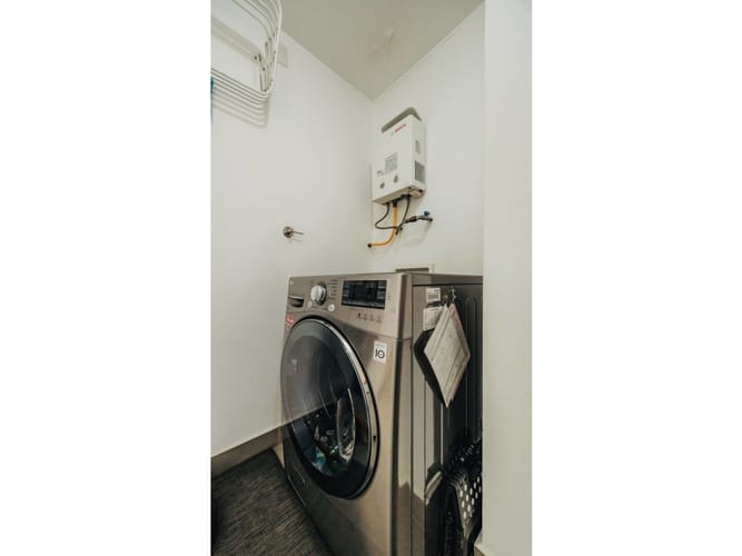 Apartamento de 2 alcobas en arriendo en Loma Del Esmeraldal, Envigado, 75 m² · foto 9 de 14