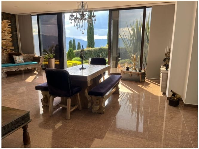 Casa de 4 alcobas en arriendo en Los Balsos, Medellín, 380 m² · foto 14 de 22