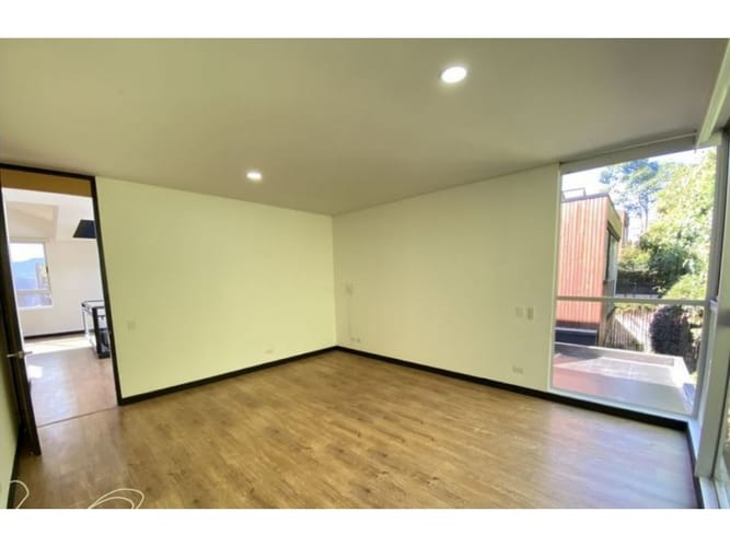 Casa de 4 alcobas en arriendo en Bolivariana, Envigado, 300 m² · foto 11 de 24