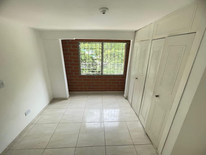 Apartamento de 4 alcobas en arriendo en Belen Las Playas, Medellín, 90 m² · foto 6 de 24