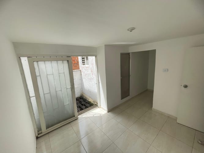 Apartamento de 4 alcobas en arriendo en Belen Las Playas, Medellín, 90 m² · foto 22 de 24