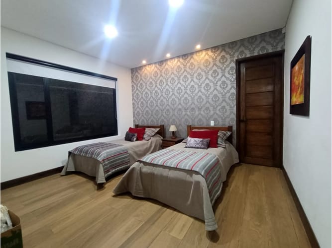 Casa de 4 alcobas en arriendo en Santa Ana, Rionegro, 380 m² · foto 8 de 11