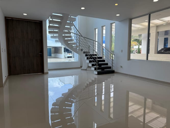 Casa de 4 alcobas en venta en Alfaguara, Jamundí, 322 m² · foto 7 de 22