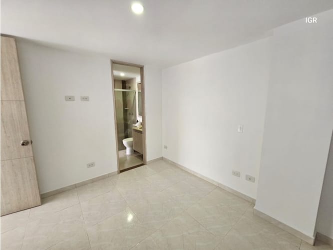 Apartaestudio en venta en Entre Amigos, Sabaneta, 35 m² · foto 17 de 19
