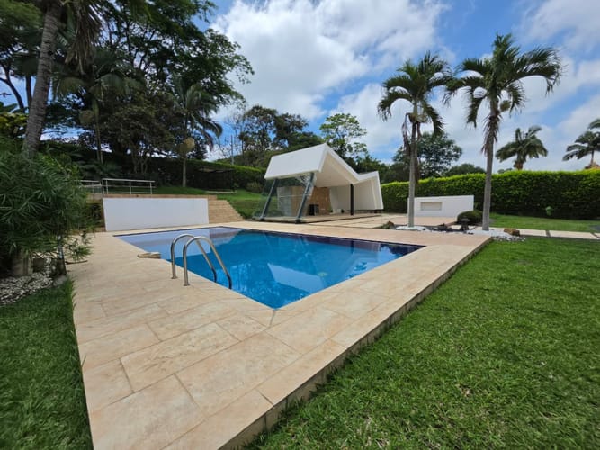 Casa de 5 alcobas en venta en Galicia, Pereira, 1600 m² · foto 3 de 24