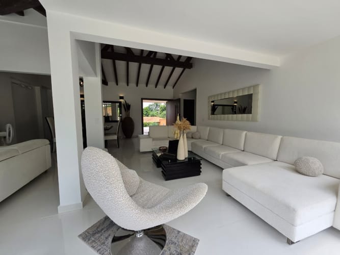Casa de 5 alcobas en venta en Galicia, Pereira, 1600 m² · foto 9 de 24