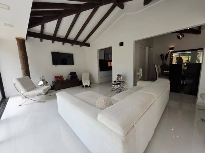 Casa de 5 alcobas en venta en Galicia, Pereira, 1600 m² · foto 12 de 24