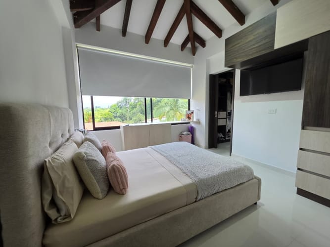 Casa de 5 alcobas en venta en Galicia, Pereira, 1600 m² · foto 18 de 24