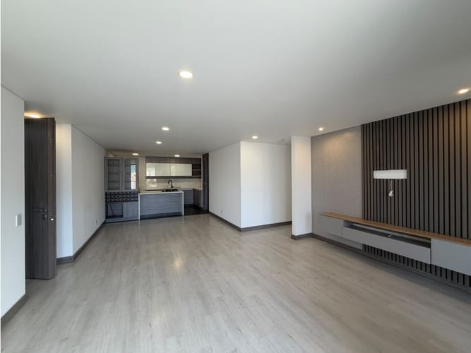Apartamento de 3 alcobas en arriendo en Mugá, Medellín, 139 m² · foto 11 de 24