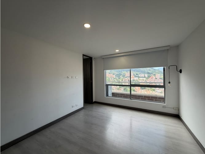 Apartamento de 3 alcobas en arriendo en Mugá, Medellín, 139 m² · foto 13 de 24