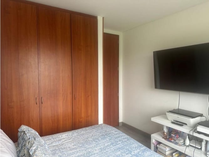 Apartamento de 2 alcobas en venta en Cerros De Niza, Bogotá, 93 m² · foto 5 de 12