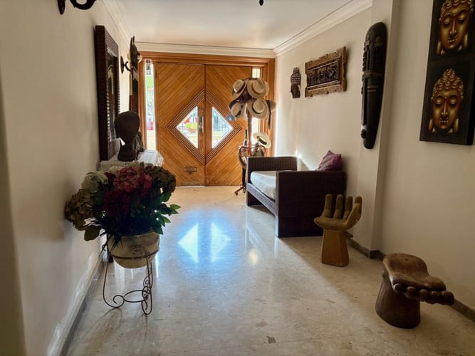 Casa de 4 alcobas en venta en Bocagrande, Cartagena, 458 m² · foto 2 de 20