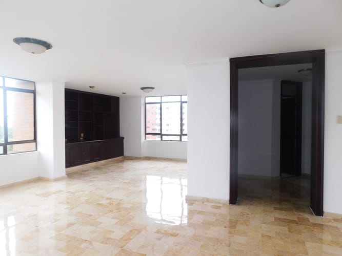 Apartamento de 3 alcobas en arriendo en El Prado, Barranquilla, 191 m² · foto 2 de 24
