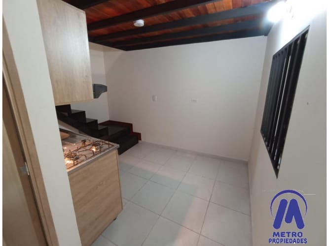 Apartaestudio en arriendo en Belén Rincón, Medellín, 25 m² · foto 3 de 11