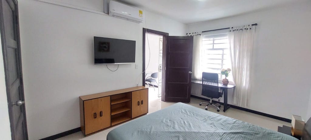 Casa de 5 alcobas en venta en San Vicente, Cali, 450 m² · foto 16 de 21