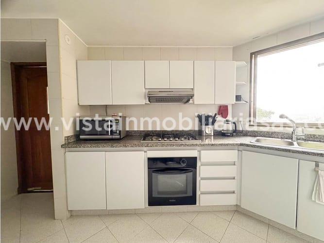 Apartamento de 3 alcobas en venta en Palermo, Manizales, 168 m² · foto 8 de 17