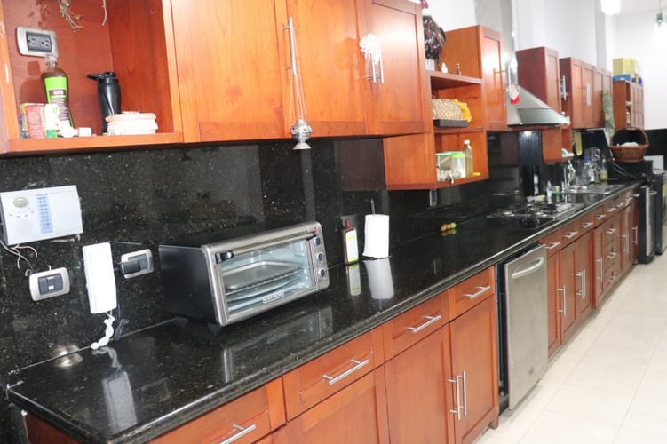 Casa de 6 alcobas en venta en El Ingenio, Cali, 500 m² · foto 2 de 13
