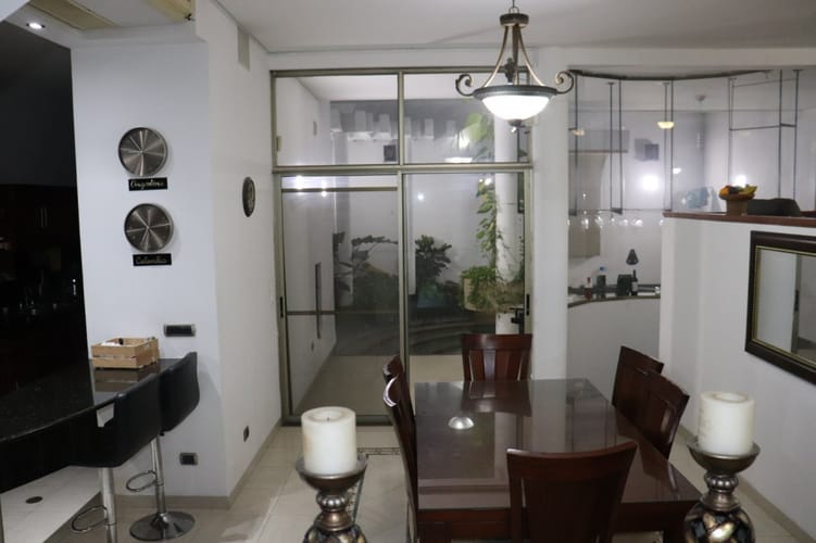 Casa de 6 alcobas en venta en El Ingenio, Cali, 500 m² · foto 5 de 13