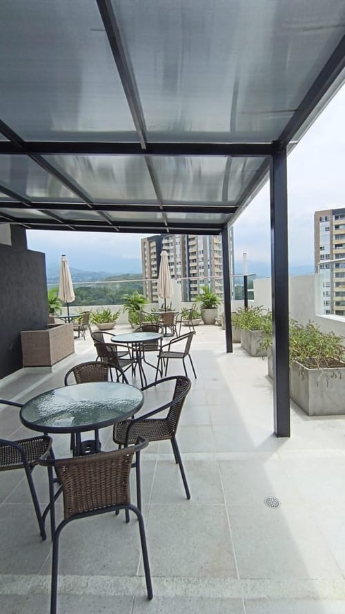 Apartamento de 3 alcobas en venta en Ciudad Jardin, Cali, 128 m² · foto 19 de 21