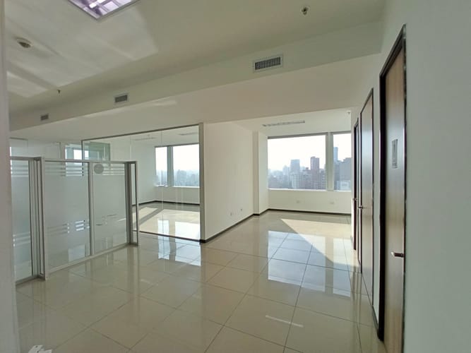 Oficina en arriendo en Altos Del Prado, Barranquilla, 123 m² · foto 6 de 24