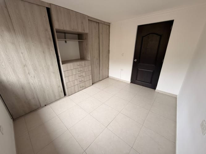 Apartamento de 2 alcobas en arriendo en Villatina, Medellín, 55 m² · foto 6 de 10