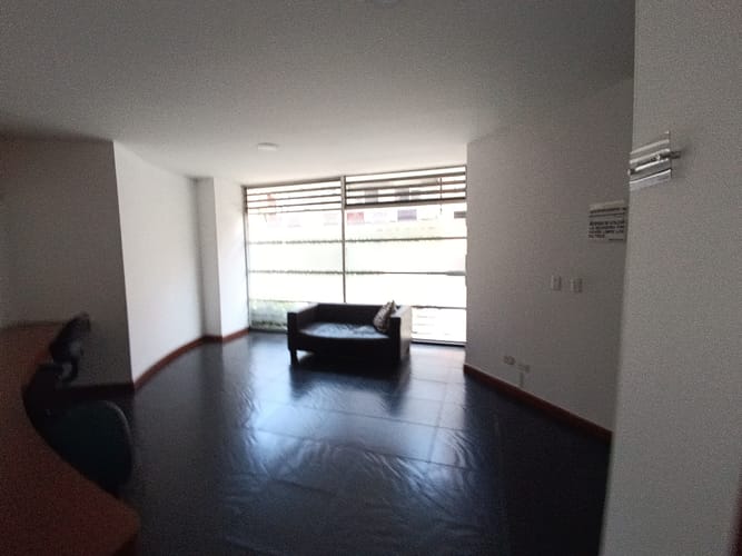 Apartaestudio en arriendo en Chapinero Alto, Bogotá, 30 m² · foto 16 de 17