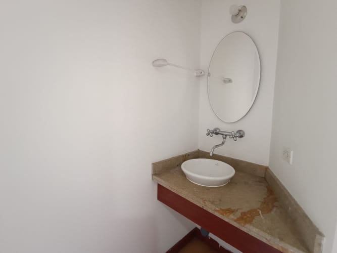 Apartaestudio en arriendo en Chapinero Alto, Bogotá, 30 m² · foto 15 de 17