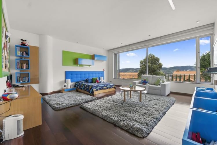 Casa de 6 alcobas en venta en Sotileza, Bogotá, 1509 m² · foto 20 de 24