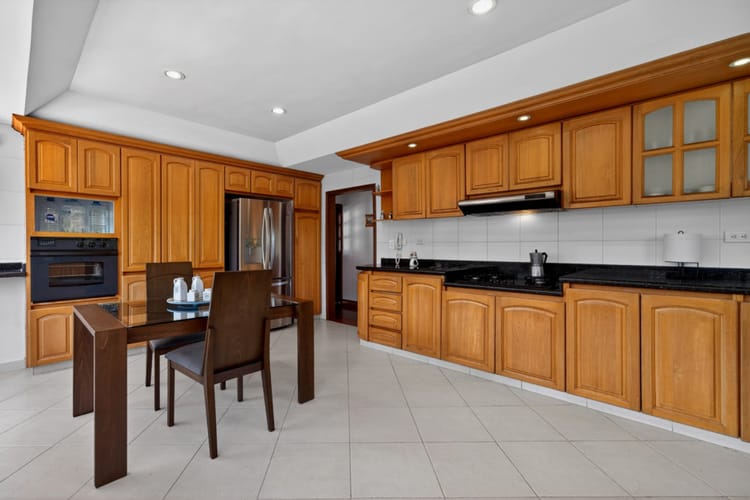 Casa de 5 alcobas en arriendo en Altos De Yerbabuena, Chía, 461 m² · foto 7 de 24