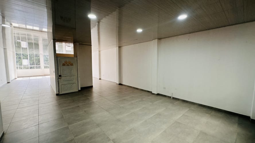 Oficina en arriendo en Santo Domingo, Cali, 170 m² · foto 2 de 6