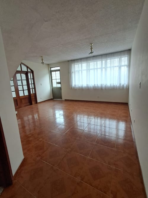 Casa de 4 alcobas en arriendo en Remanso, Bogotá, 244 m² · foto 13 de 24