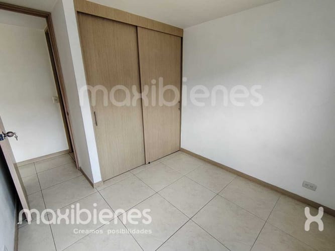 Apartamento de 2 alcobas en arriendo en La Pilarica, Medellín, 70 m² · foto 12 de 23