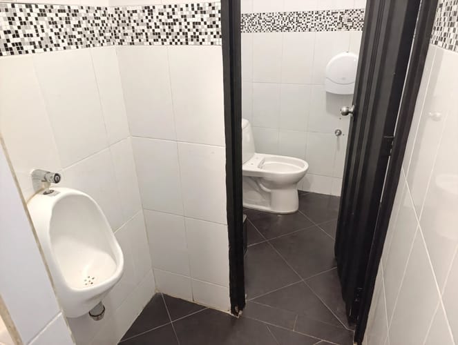 Local en arriendo en Miraflores, Medellín, 110 m² · foto 9 de 12