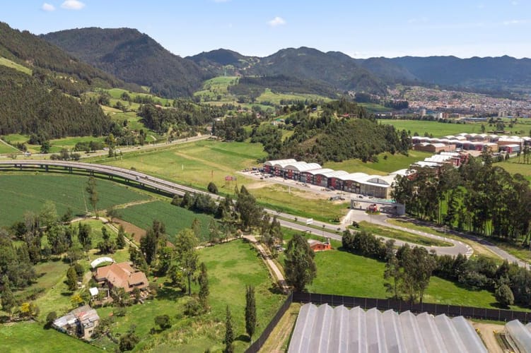 Lote en venta en Portachuelo, Zipaquirá, 1777 m² · foto 4 de 11