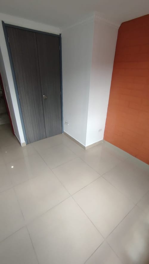 Apartamento de 3 alcobas en arriendo en Prado, Medellín, 75 m² · foto 7 de 8