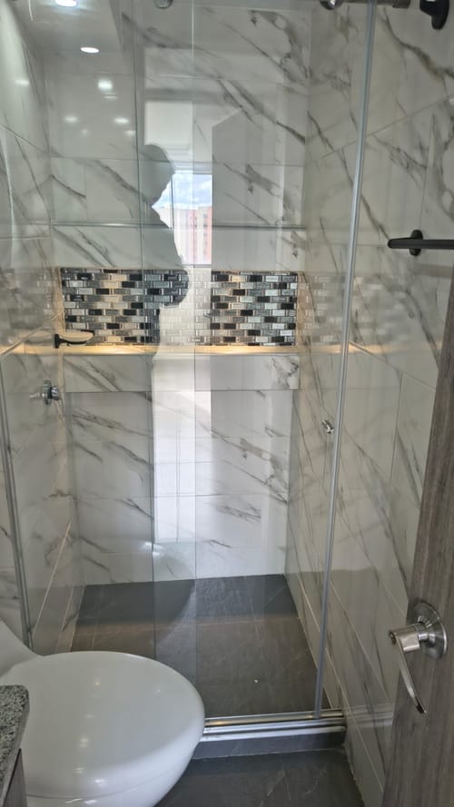 Apartamento de 3 alcobas en arriendo en El Dorado, Bogotá, 71 m² · foto 4 de 7