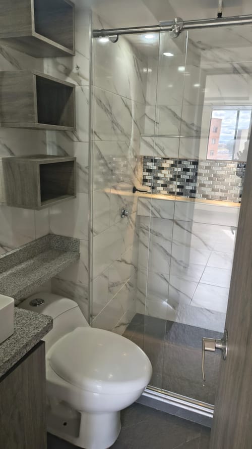 Apartamento de 3 alcobas en arriendo en El Dorado, Bogotá, 71 m² · foto 6 de 7