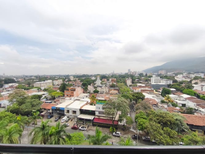 Apartaestudio en arriendo en La Flora, Cali, 33 m² · foto 2 de 14