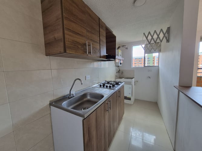 Apartamento de 3 alcobas en arriendo en La Prosperidad, Madrid, 51 m² · foto 6 de 12