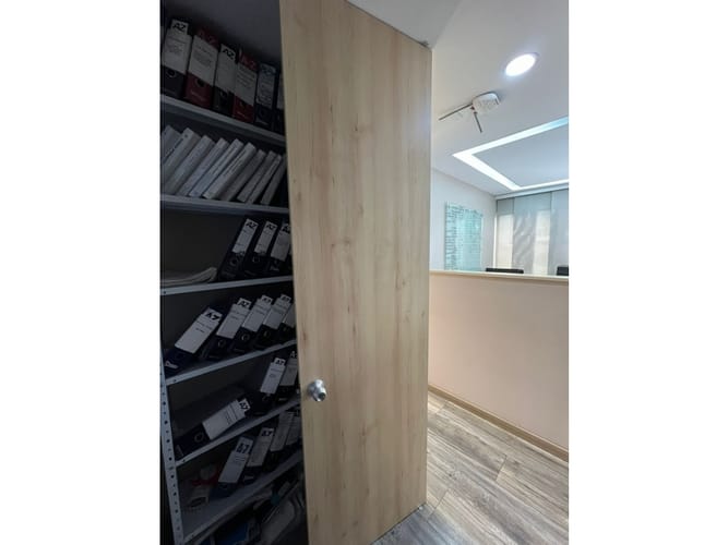 Oficina en venta en La Florida, Medellín, 122 m² · foto 6 de 24