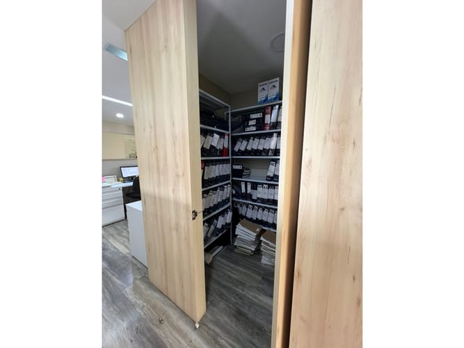 Oficina en venta en La Florida, Medellín, 122 m² · foto 7 de 24