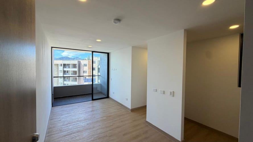 Apartamento de 3 alcobas en arriendo en La Ceja, 70 m² · foto 2 de 16