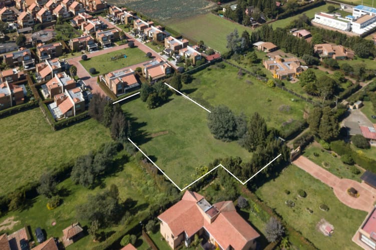 Lote en venta en Bojaca, Chía, 3010 m² · foto 2 de 15