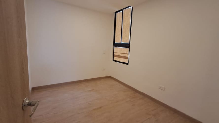 Apartamento de 3 alcobas en arriendo en San Nicolas, La Ceja, 75 m² · foto 12 de 16